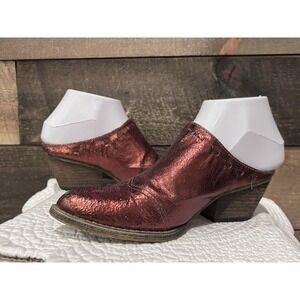 Very Volatile Los Angeles Metallic Red Pointed Toe Block Heel Mule Clogs 6